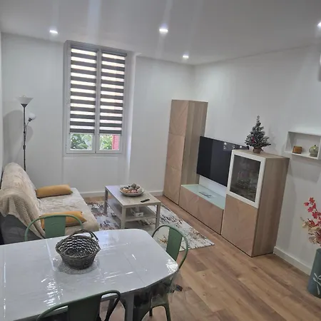 شقة Trottel A Livia أجاكسيو